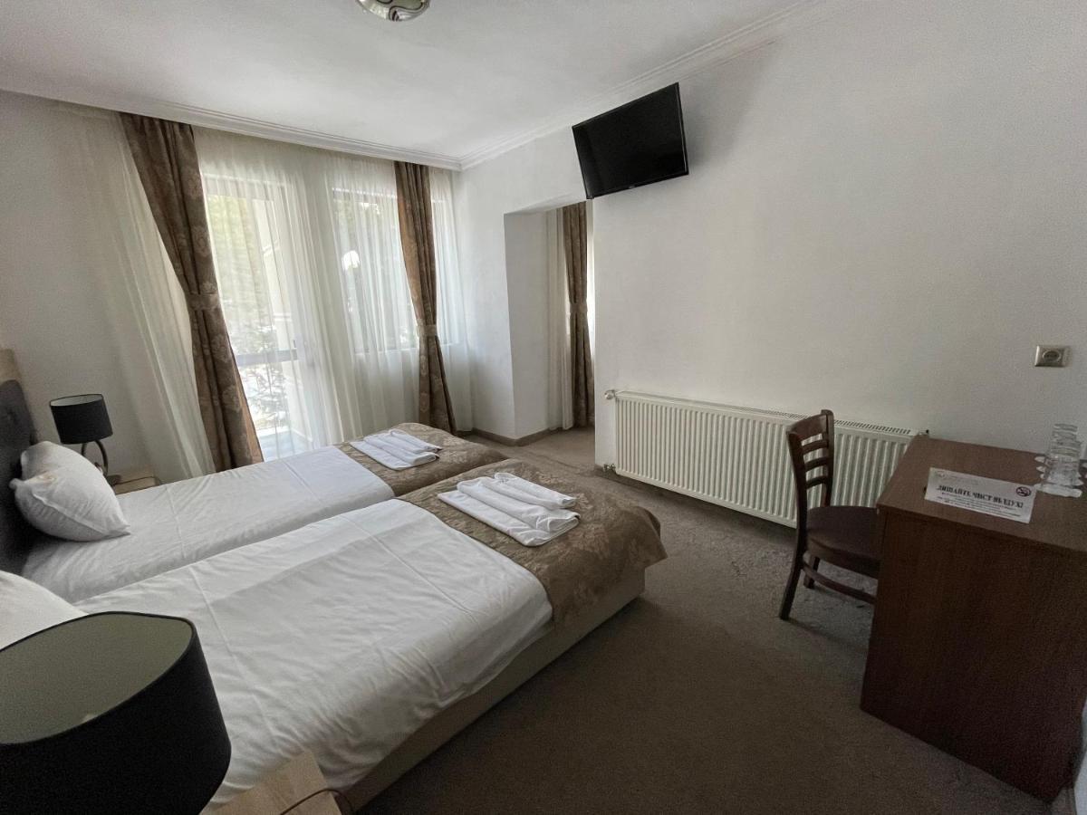 Hotel Merdjan Sarnitsa Bagian luar foto